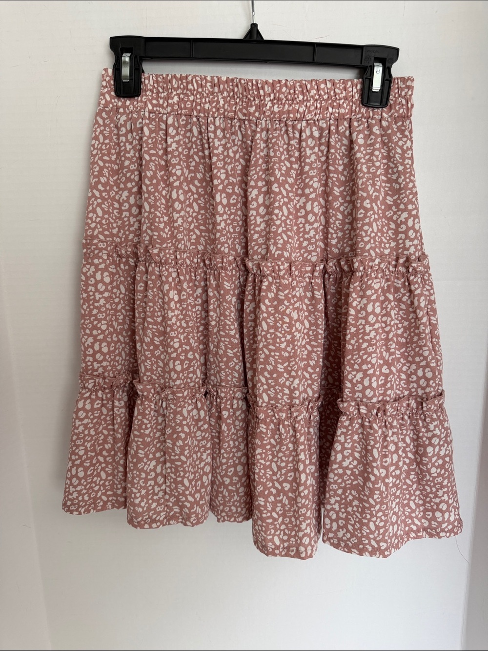 SHEIN Tiered Pink Leopard-Print Skirt ladies size M